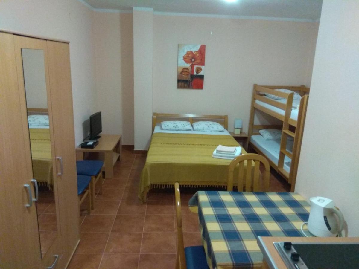 Apartments Adriatika Будва Экстерьер фото