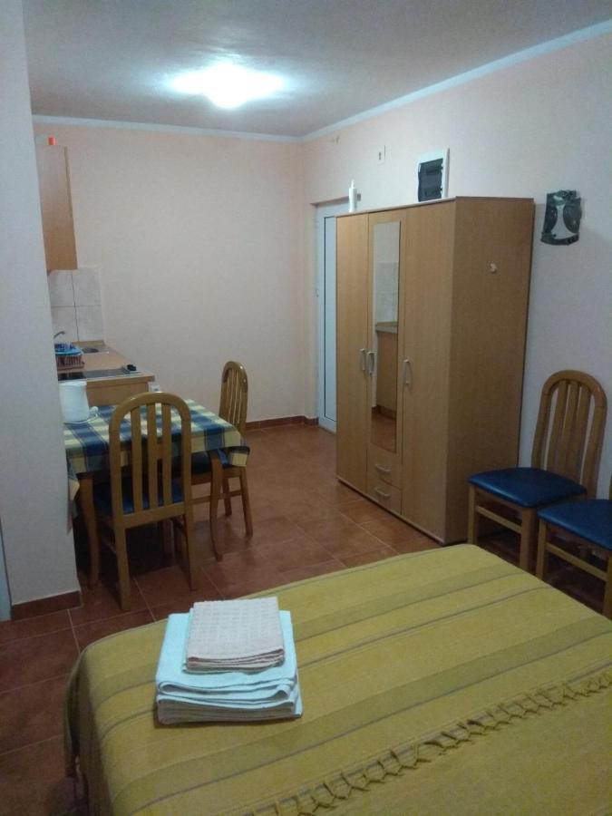 Apartments Adriatika Будва Экстерьер фото